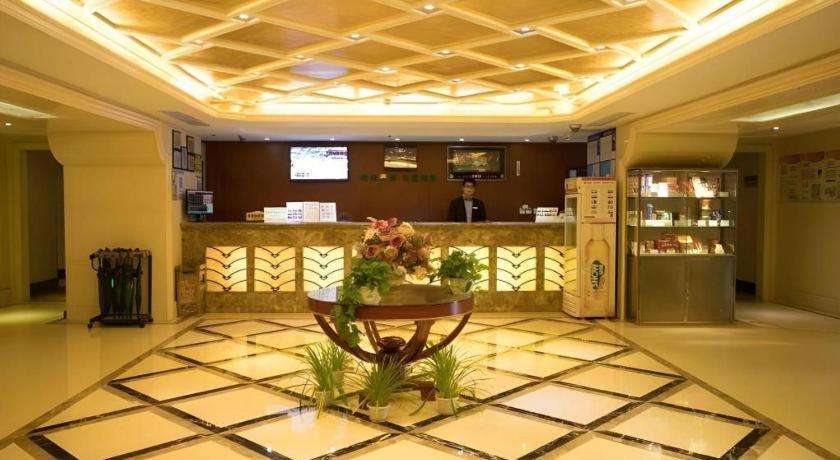Greentree Inn Suzhou Railway Station North Square Haobainian Wedding Dress City Express Hotel Kültér fotó