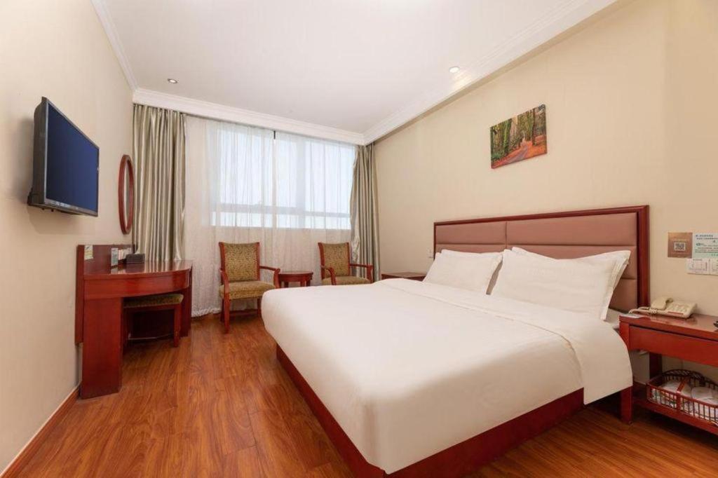 Greentree Inn Suzhou Railway Station North Square Haobainian Wedding Dress City Express Hotel Kültér fotó