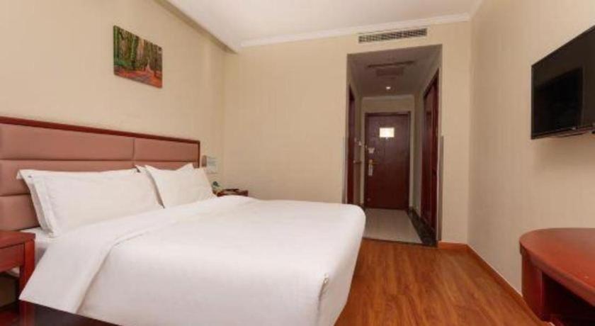 Greentree Inn Suzhou Railway Station North Square Haobainian Wedding Dress City Express Hotel Kültér fotó