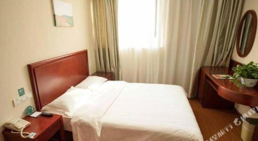 Greentree Inn Suzhou Railway Station North Square Haobainian Wedding Dress City Express Hotel Kültér fotó